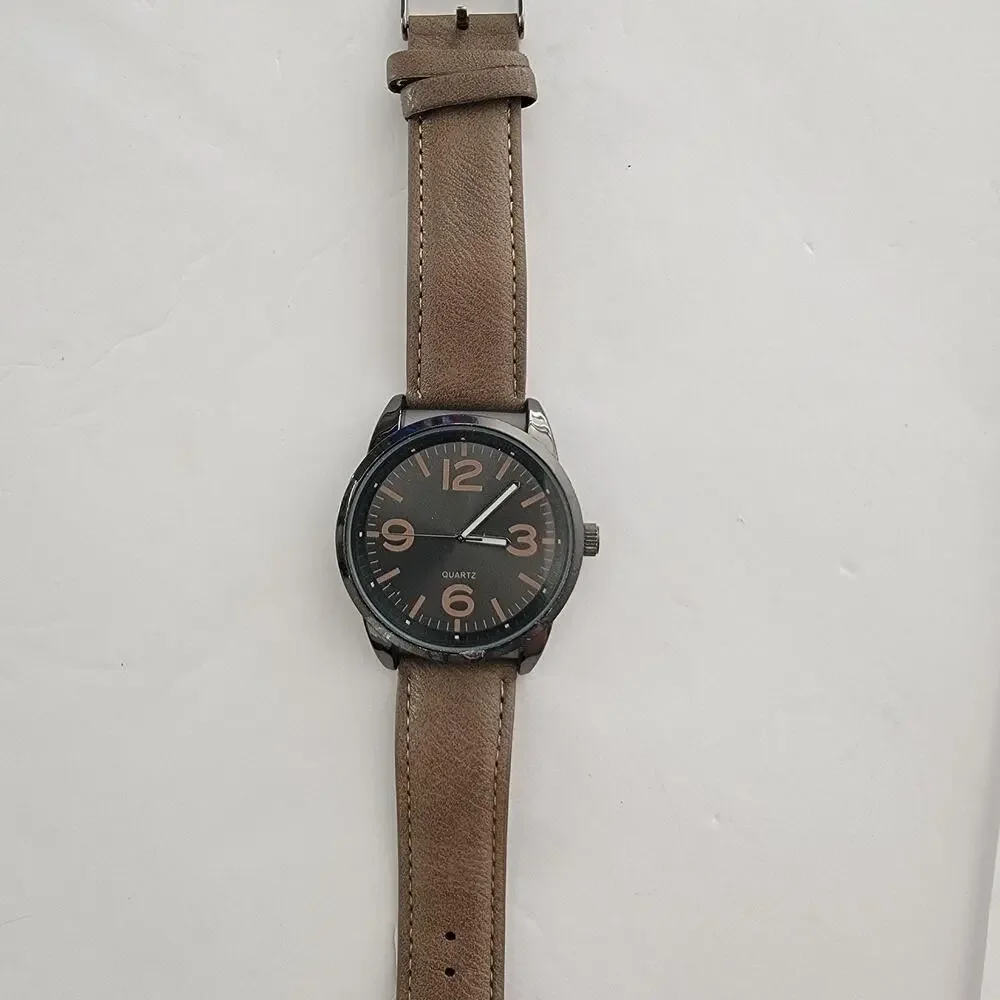 Mens Watch Black Dial 40mm Black Case Brown Faux Leather Strap Quartz Casual
